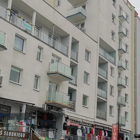 Reymonta Przy Morzu Apartment *